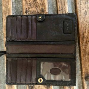Fossil Brown Leather Clutch Wallet